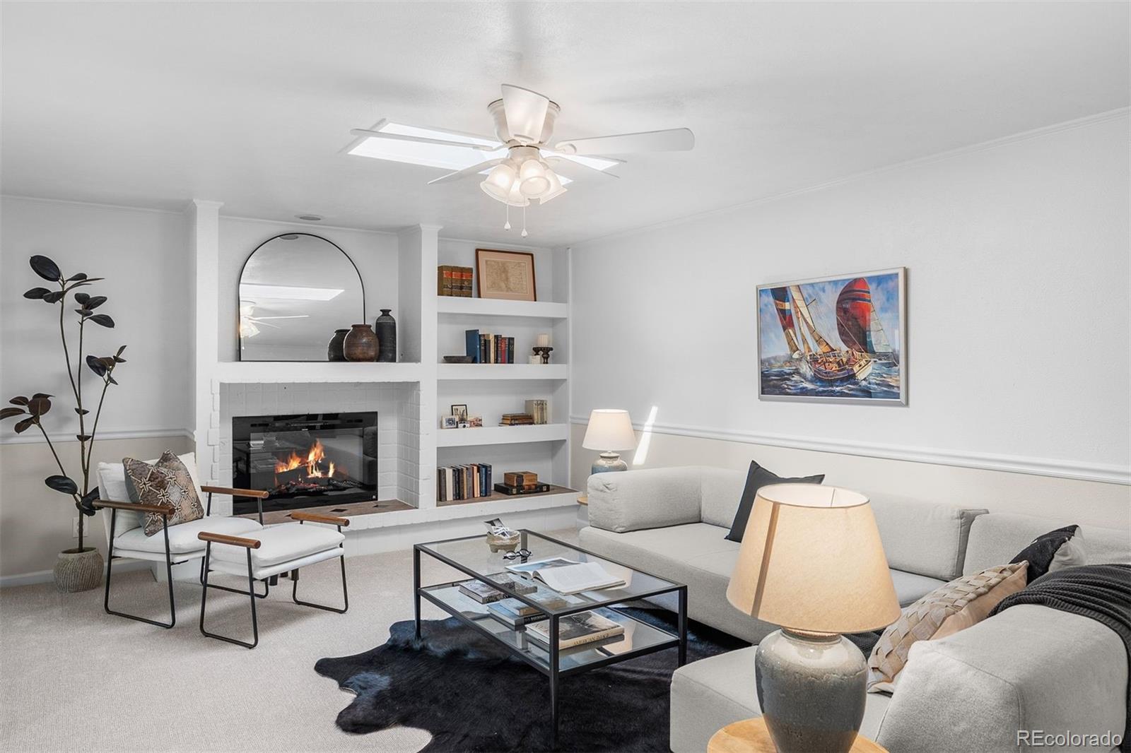 6419 W Roxbury Drive