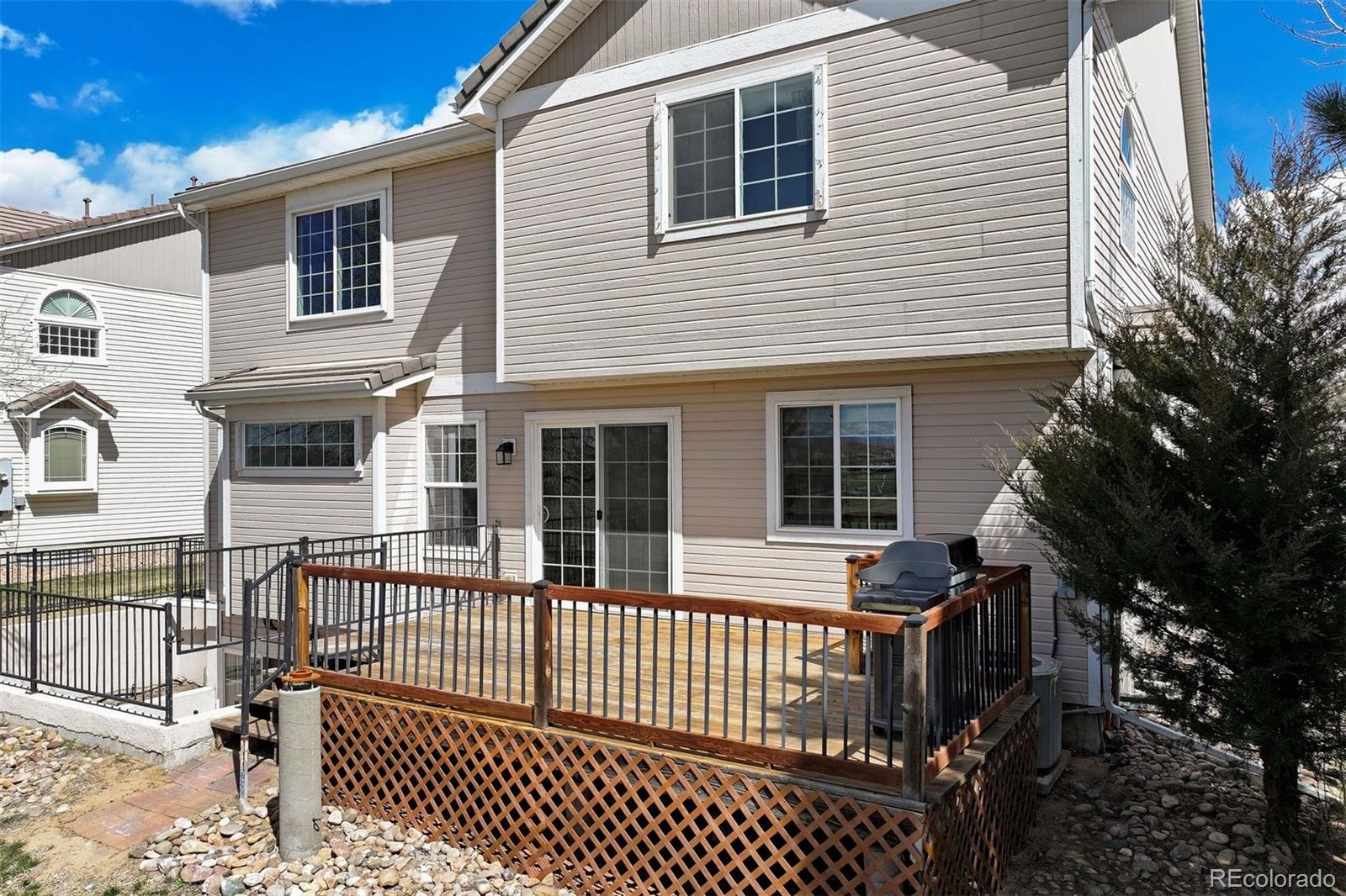 5183 Netherland Street