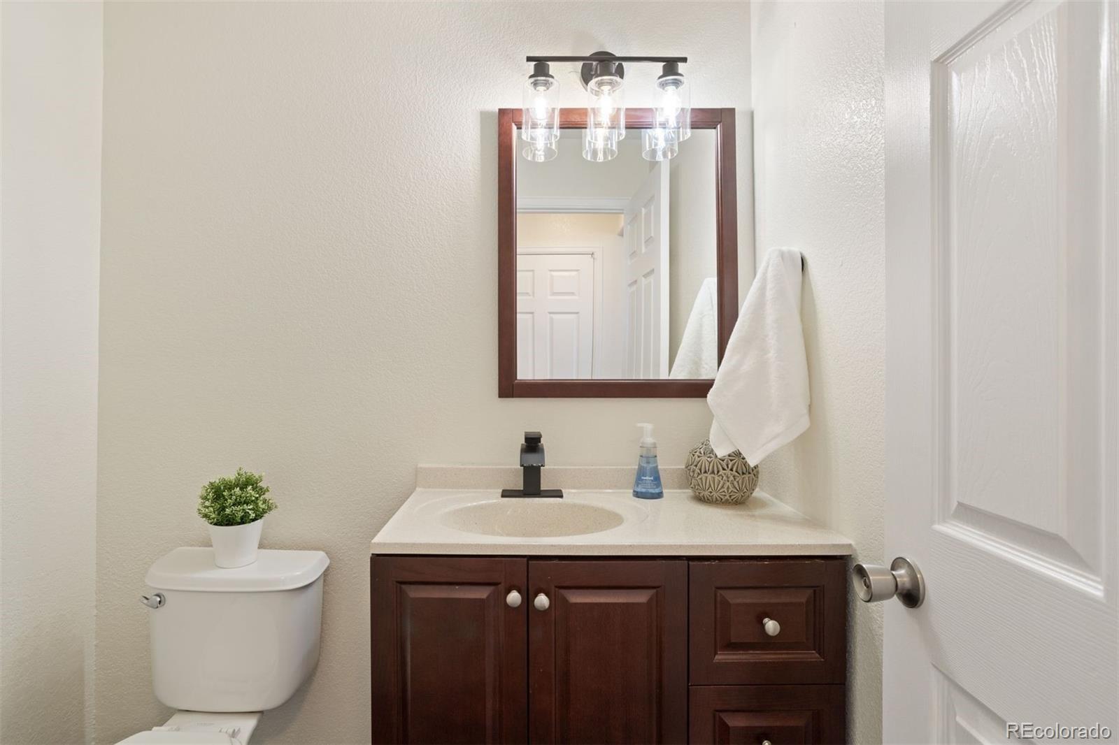 5183 Netherland Street