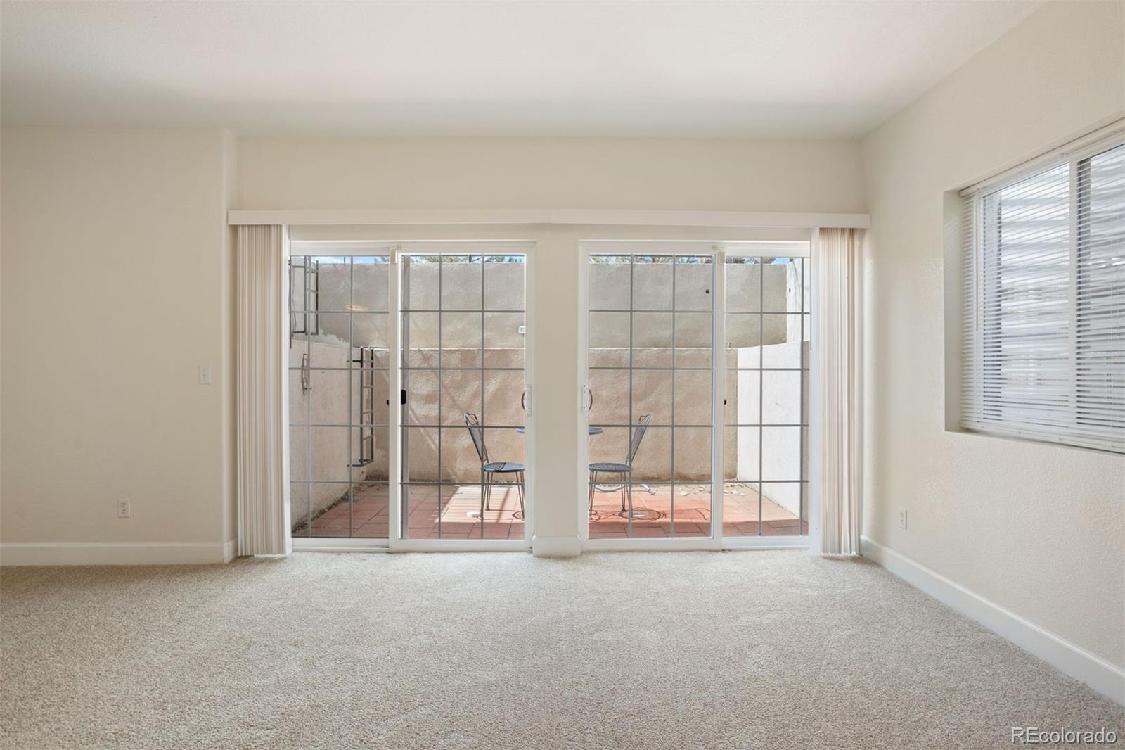 5183 Netherland Street