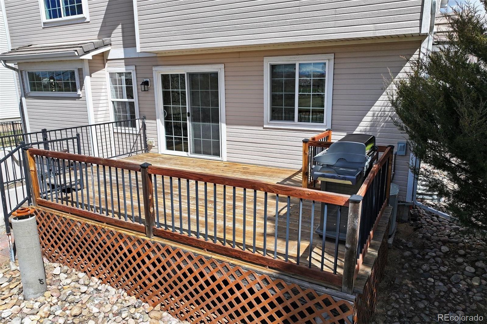 5183 Netherland Street