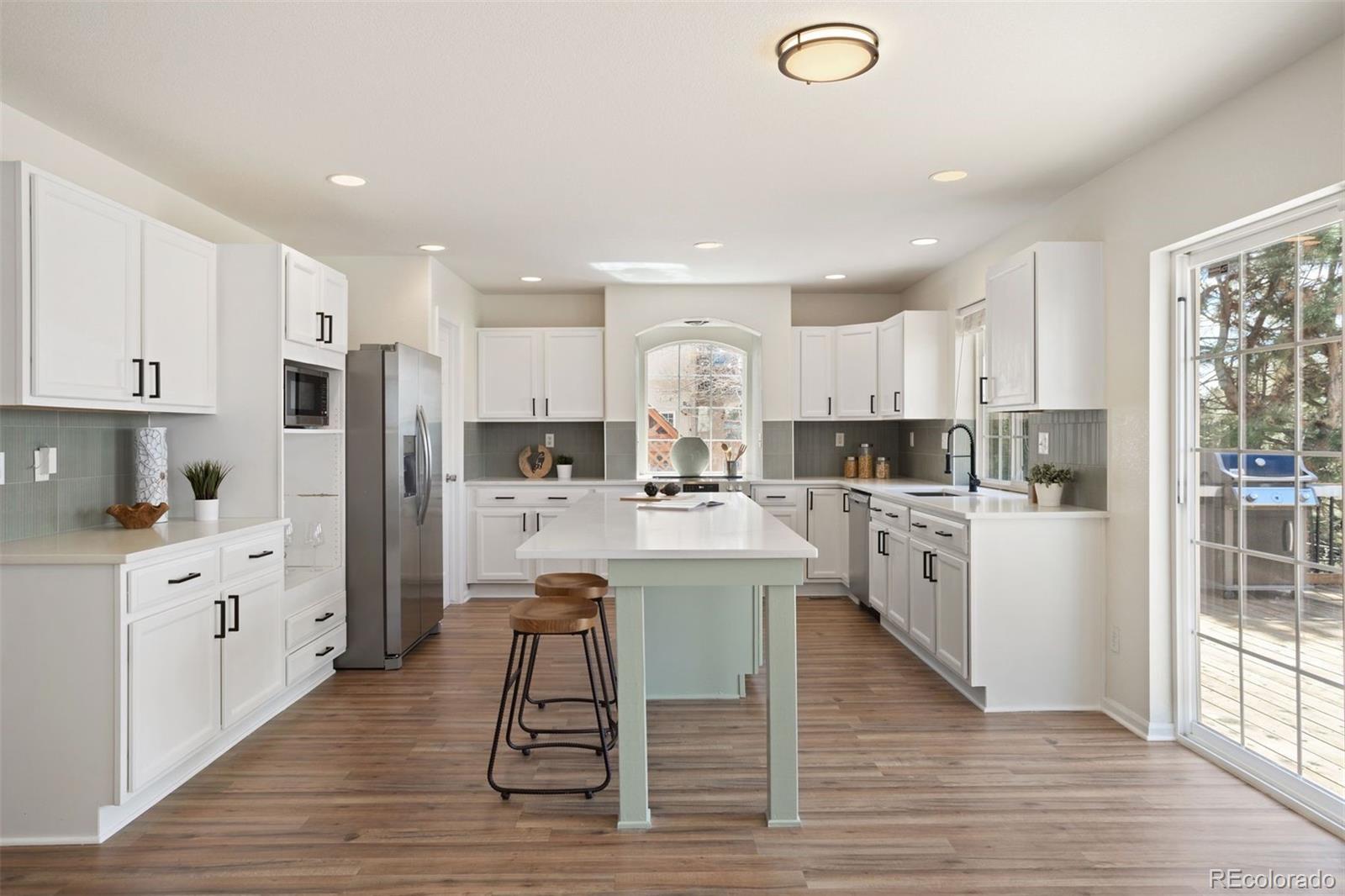 5183 Netherland Street