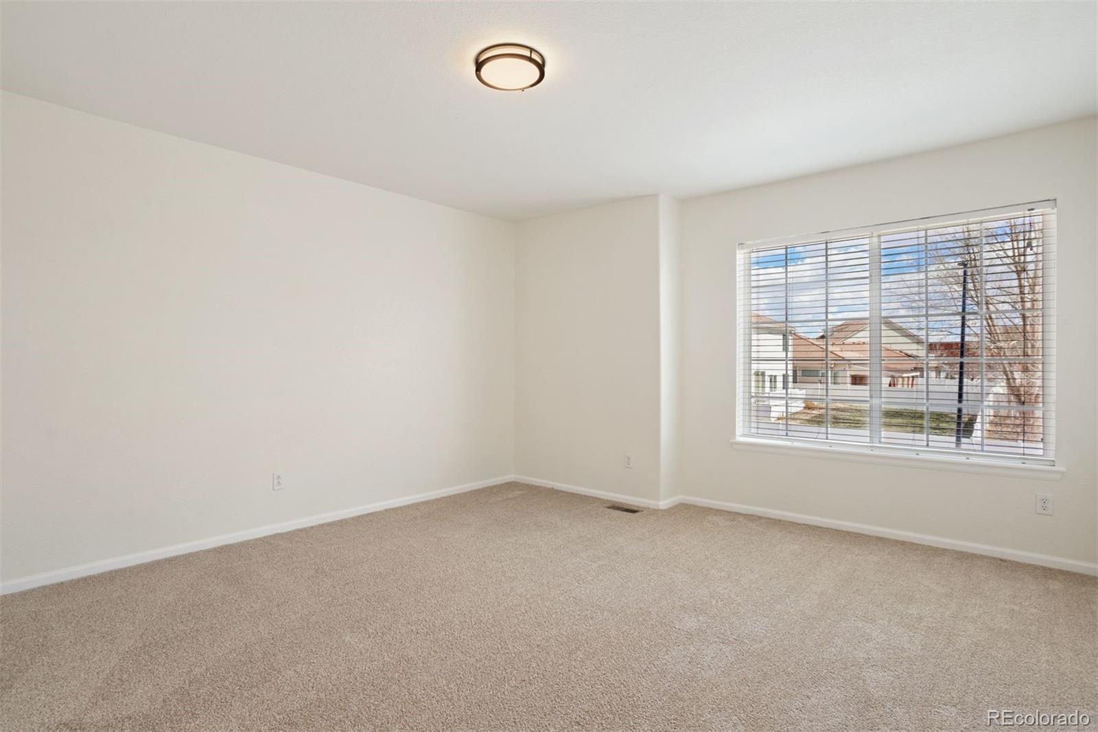 5183 Netherland Street