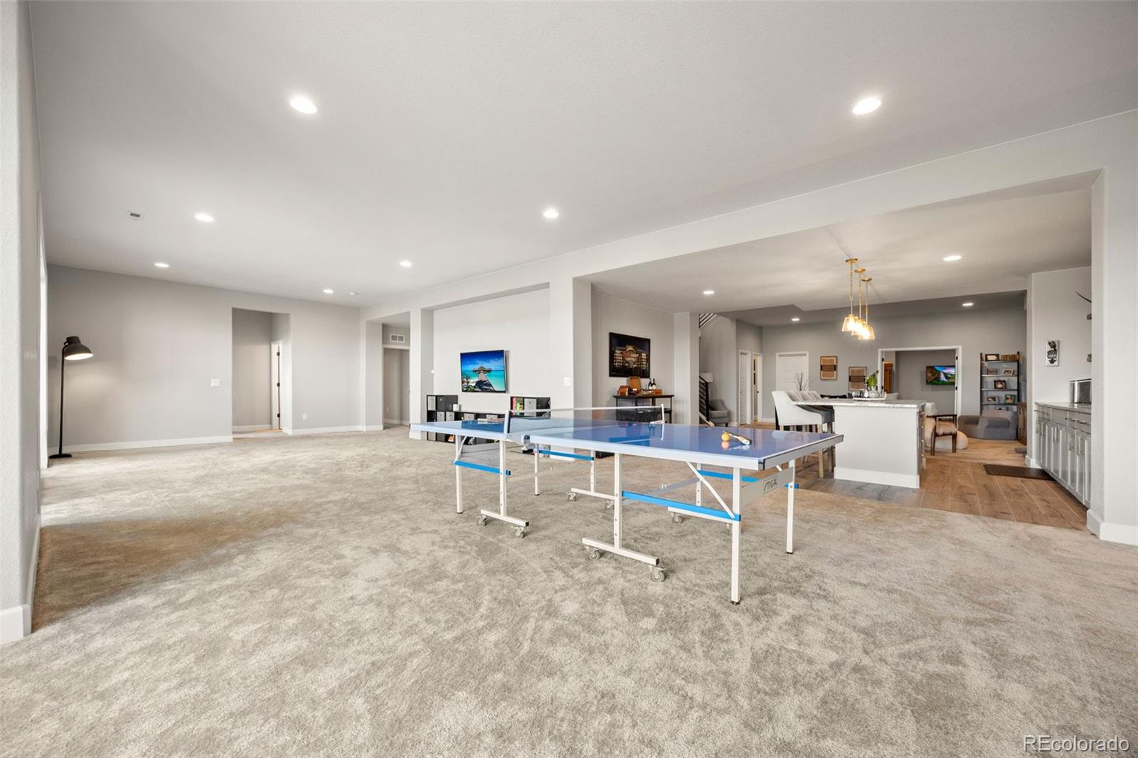 9141 Red Primrose Street