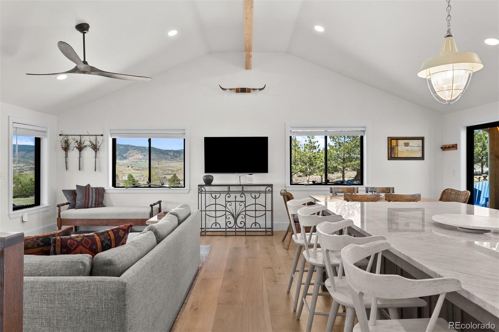 3303 Wolfensberger Rd Road