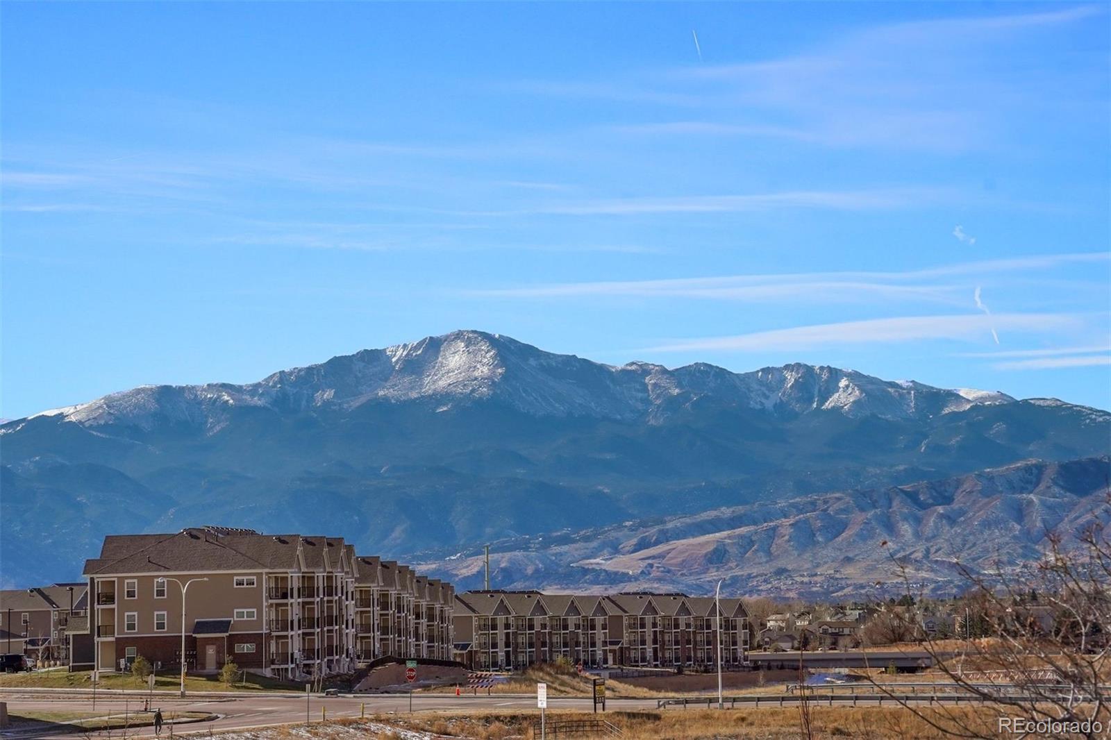 6238 Cumbre Vista Way