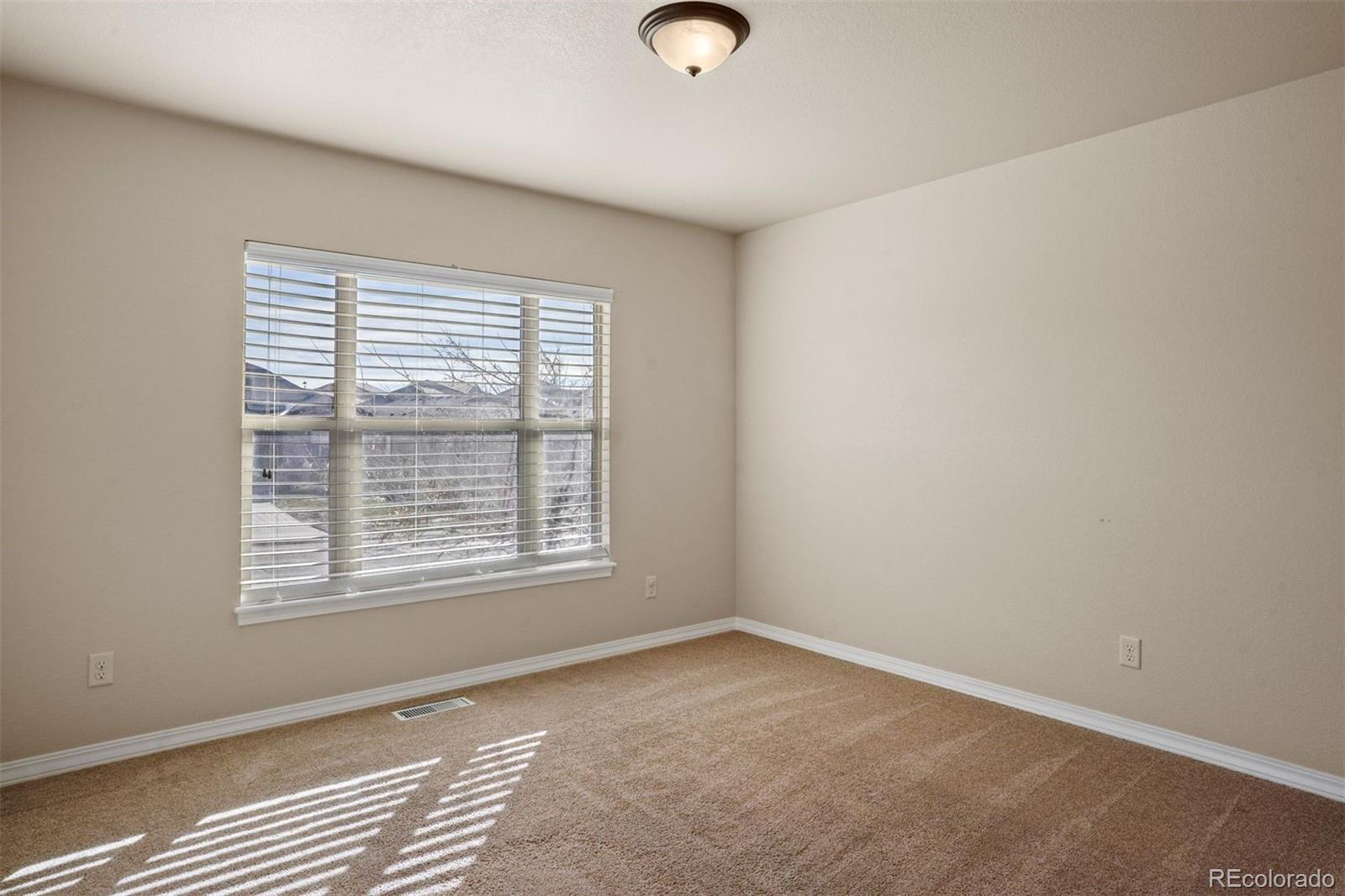 6238 Cumbre Vista Way