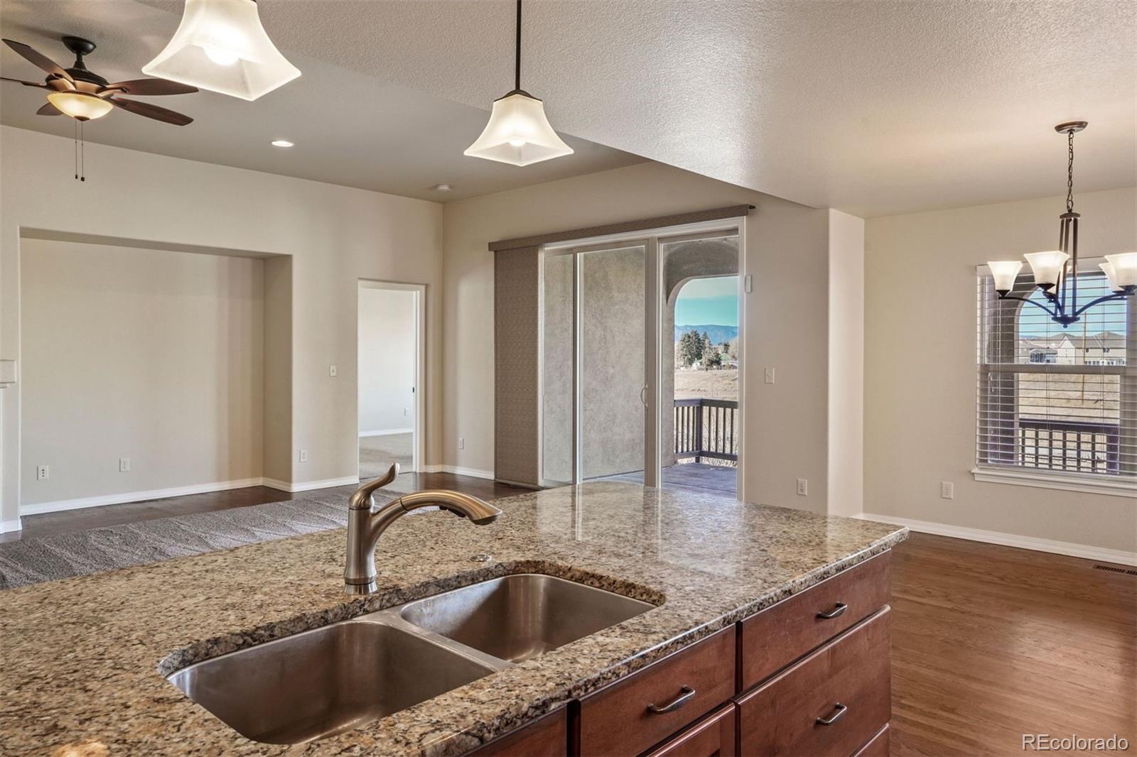 6238 Cumbre Vista Way