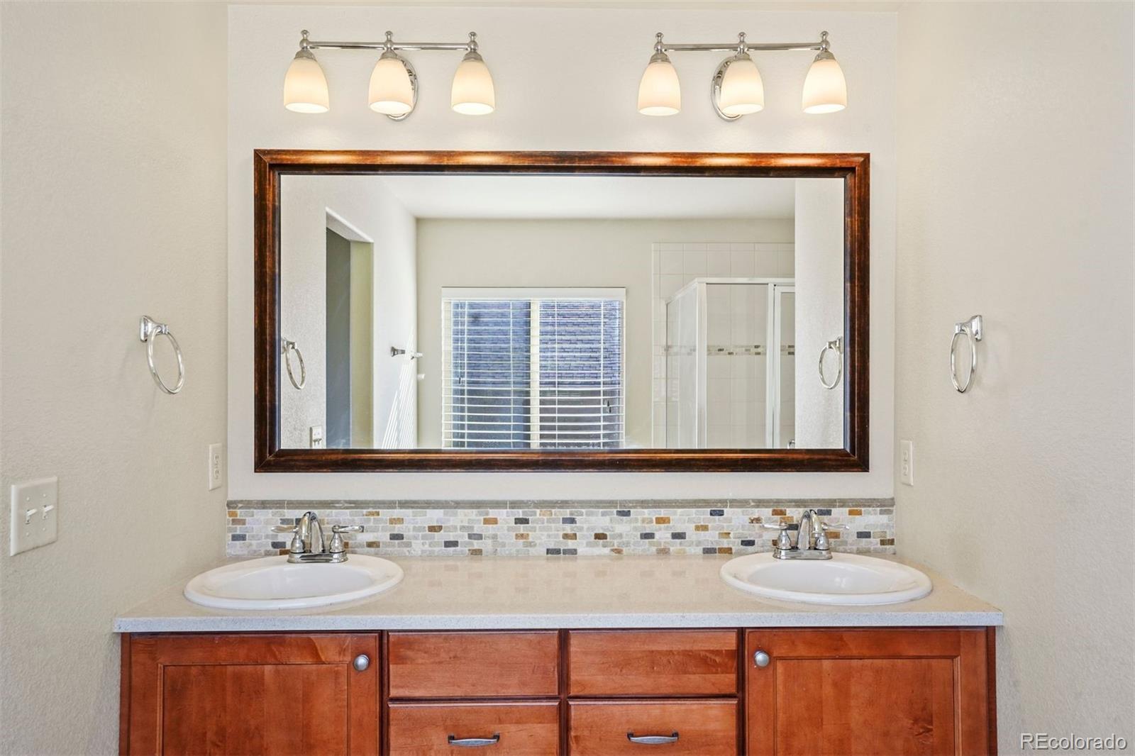 6238 Cumbre Vista Way