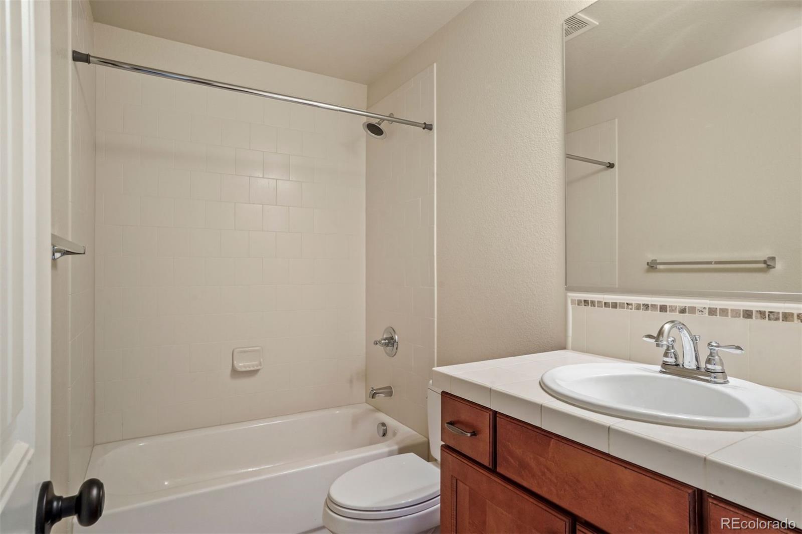 6238 Cumbre Vista Way