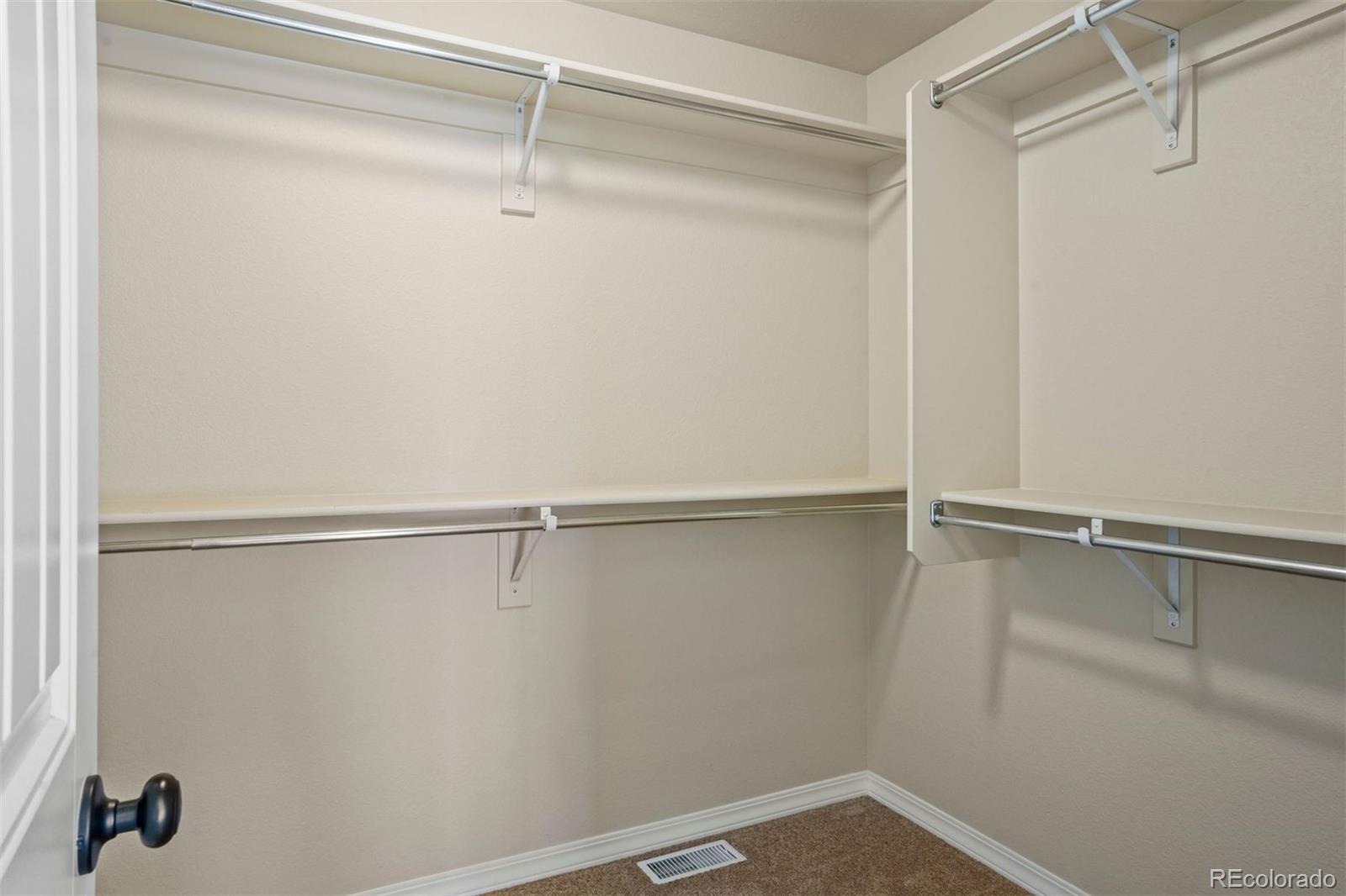 6238 Cumbre Vista Way