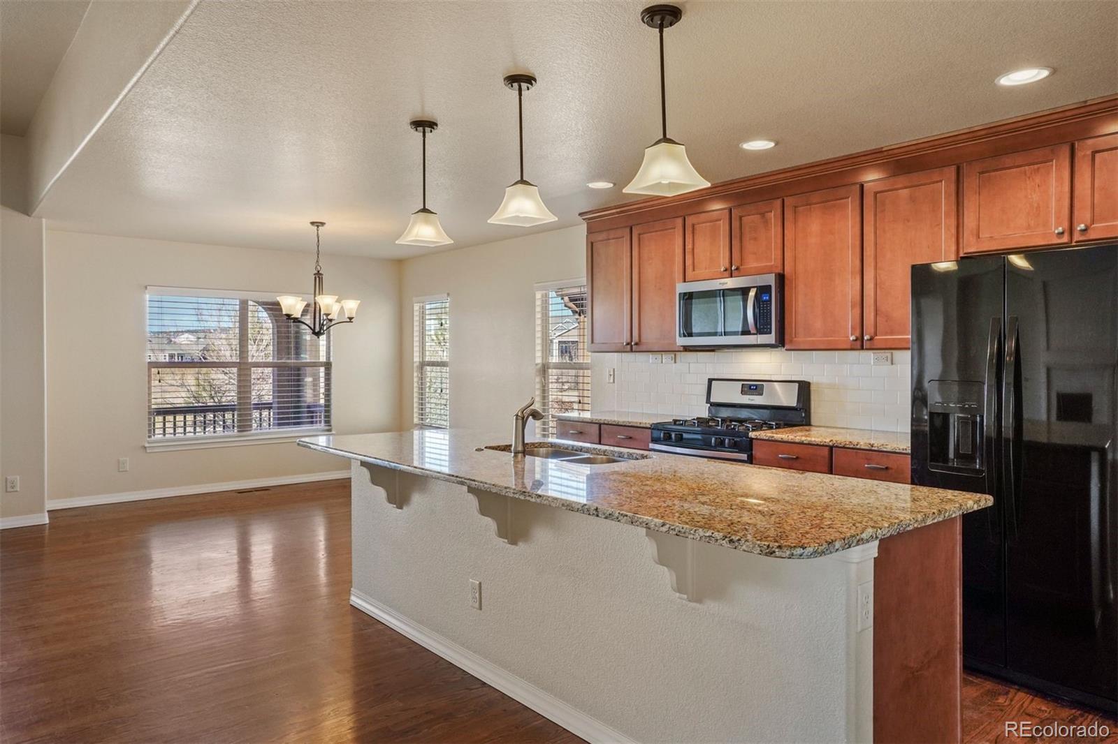 6238 Cumbre Vista Way