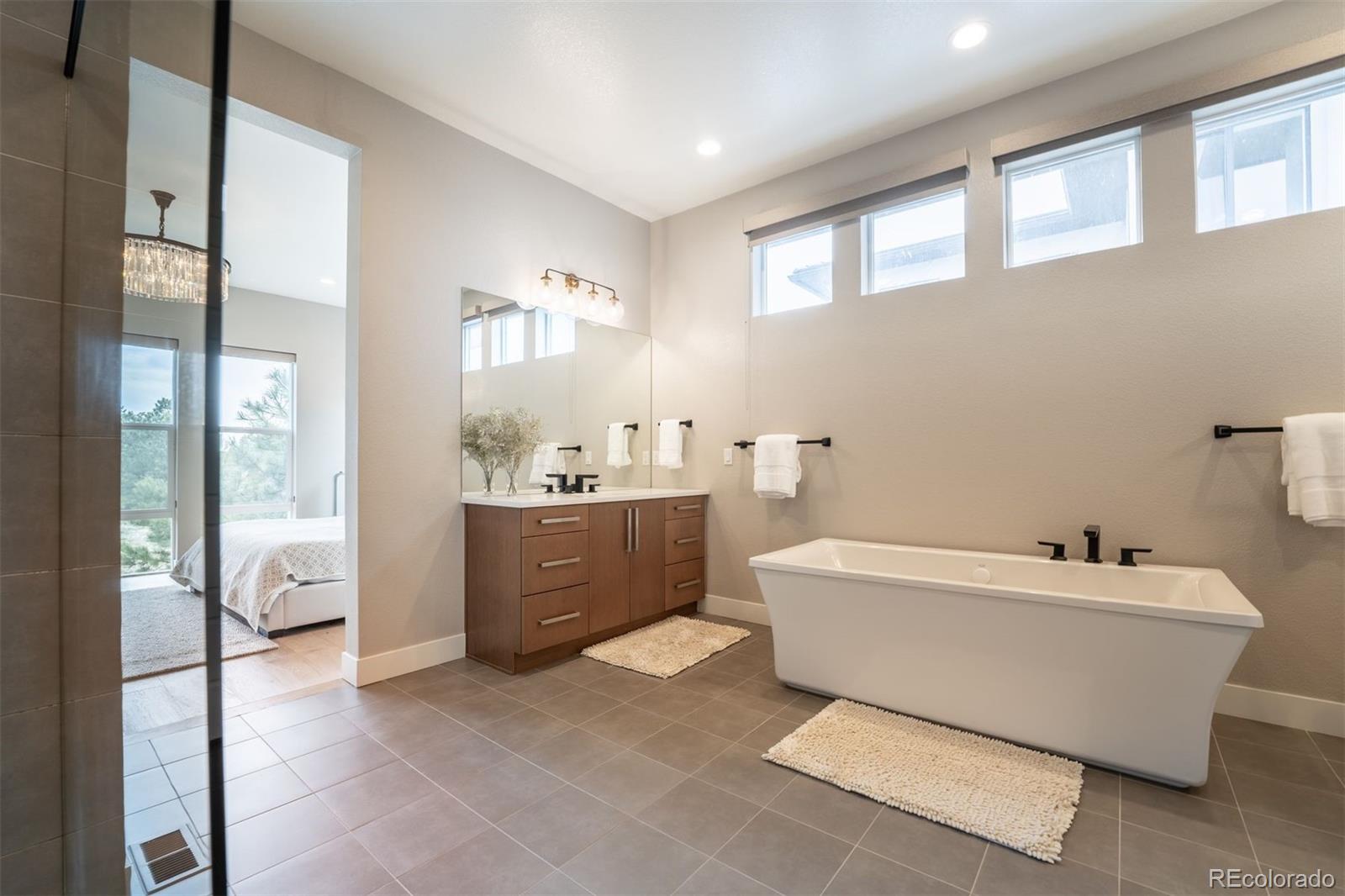 1157 Lost Elk Circle