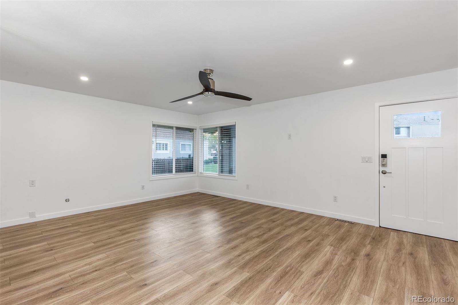 8767 Chase Drive Unit: 195