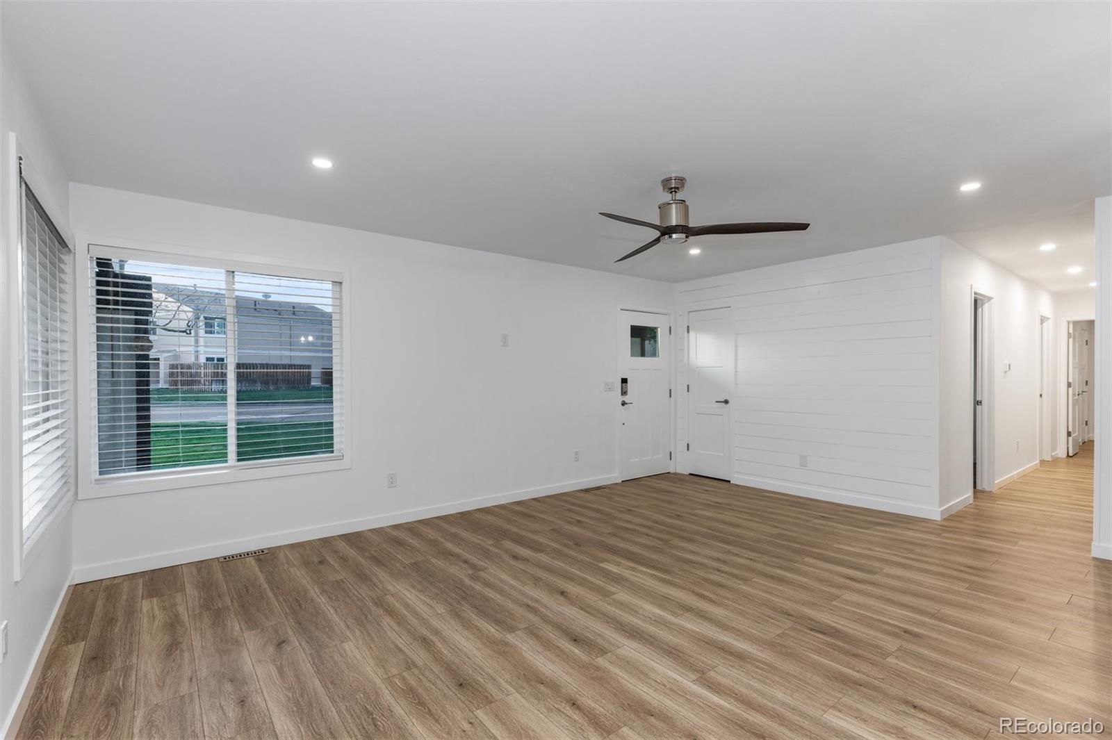 8767 Chase Drive Unit: 195