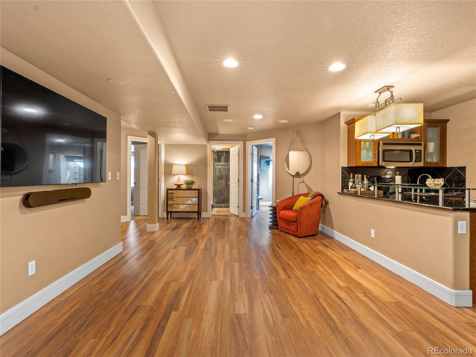 6917 Lakenheath Lane