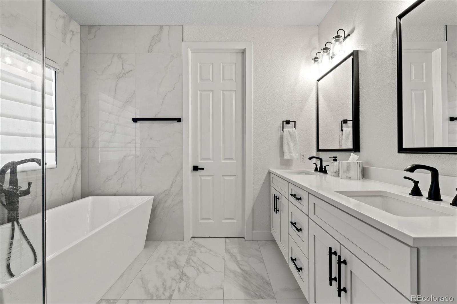 4517 Silver Cliff Court