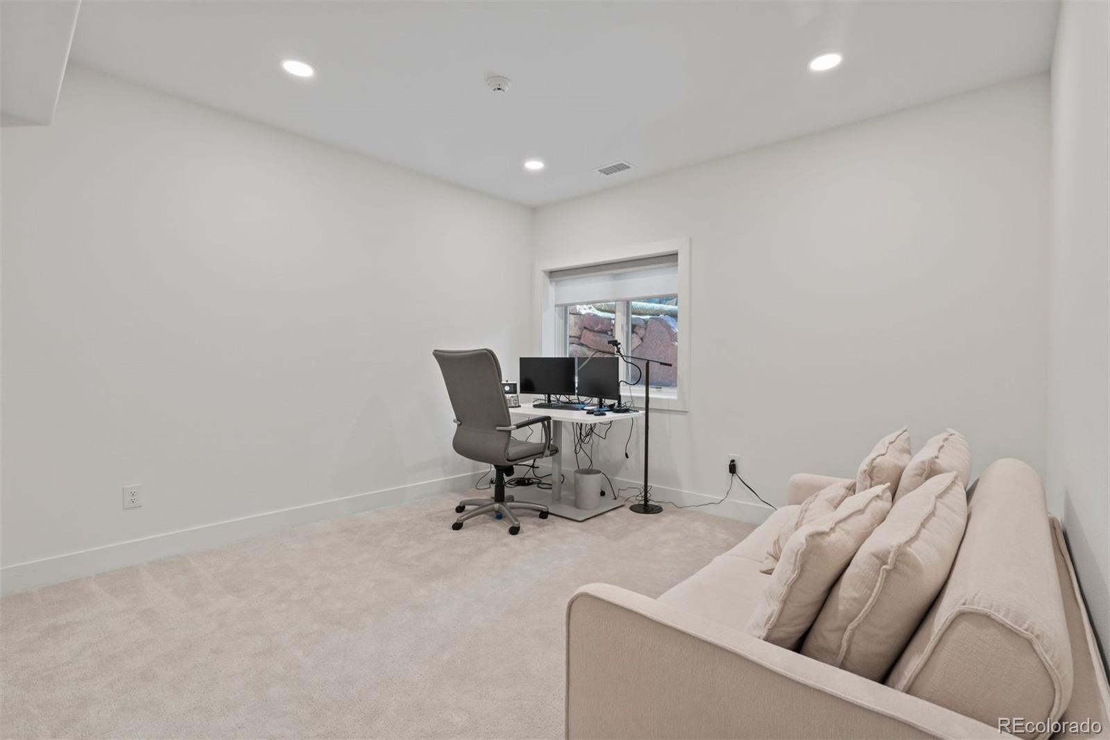 4517 Silver Cliff Court