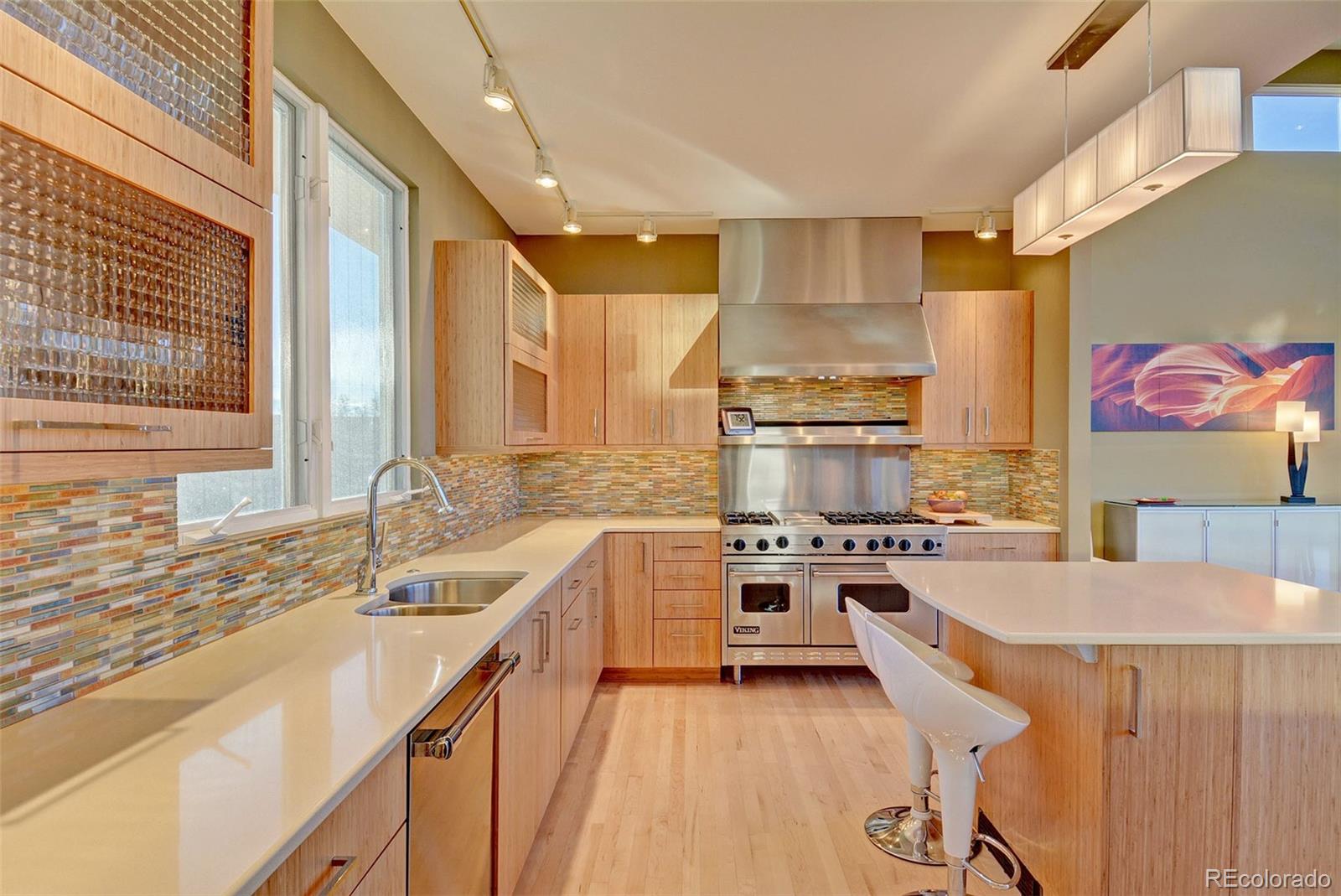 803 S Mountain View Road