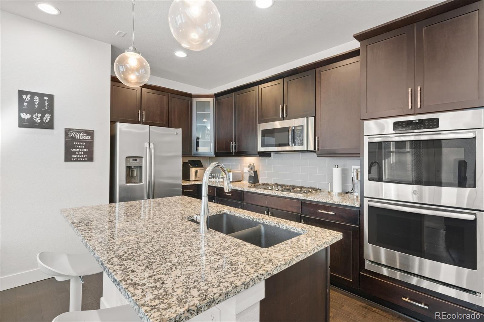 15807 E Broncos Place