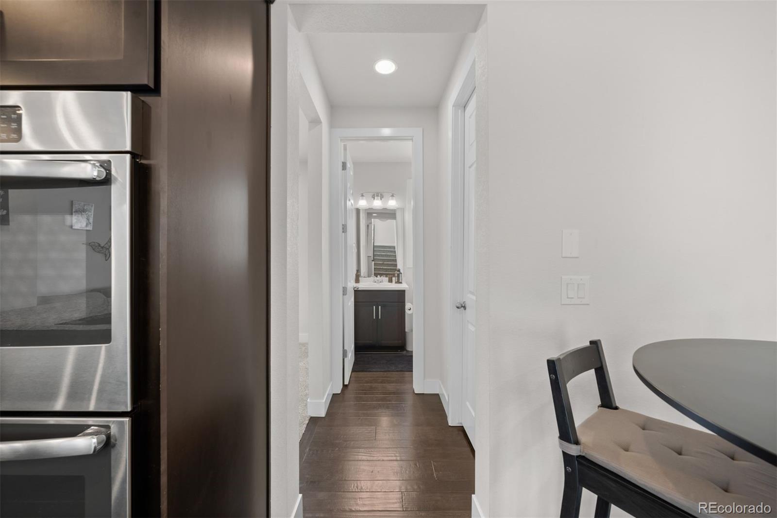 15807 E Broncos Place