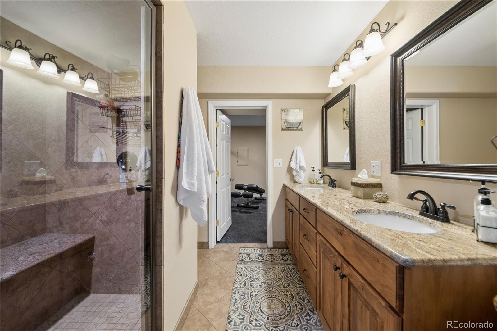 6795 E Lookout Drive