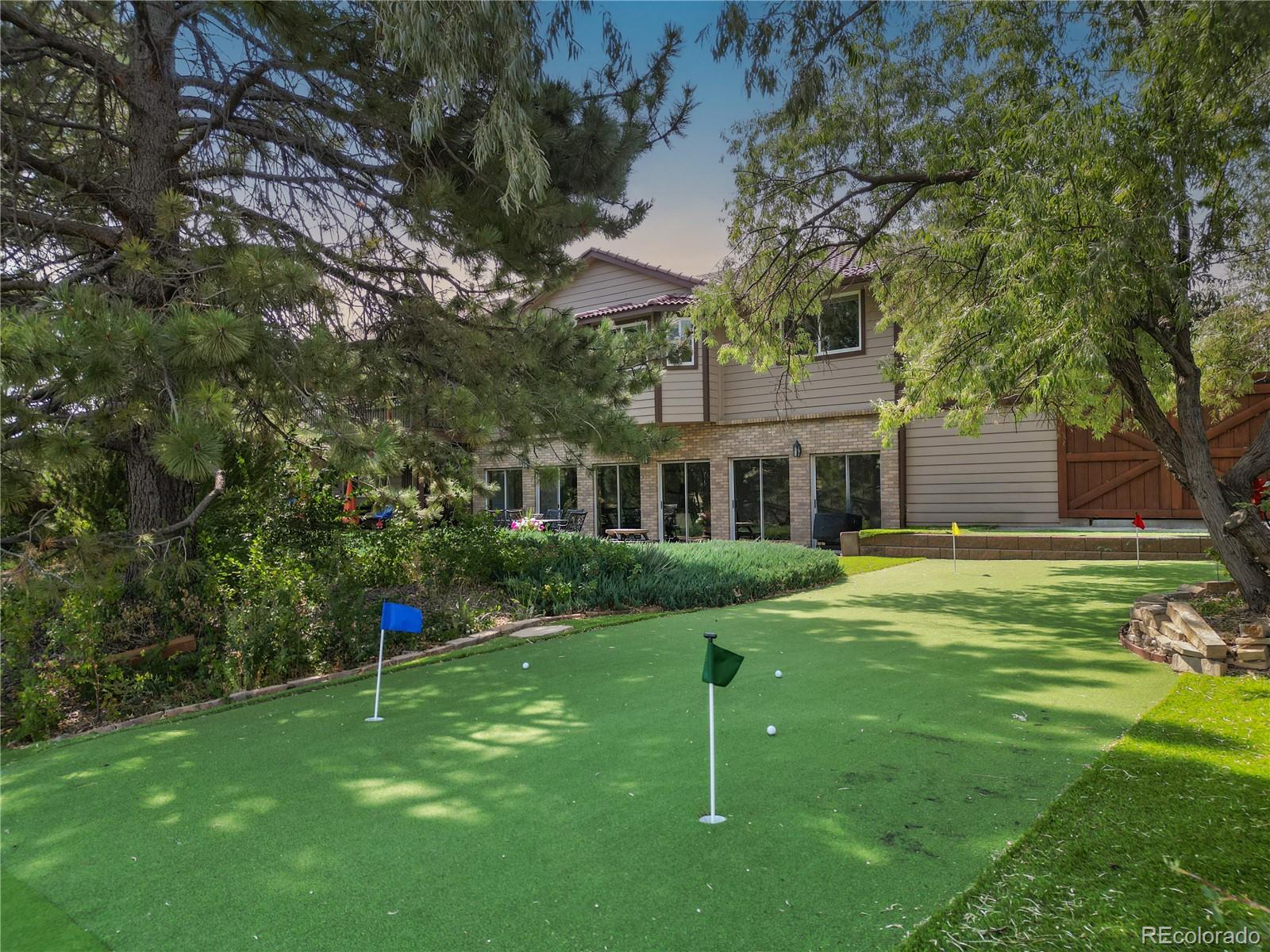 6795 E Lookout Drive