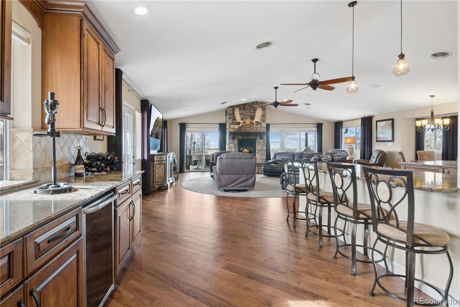 6795 E Lookout Drive