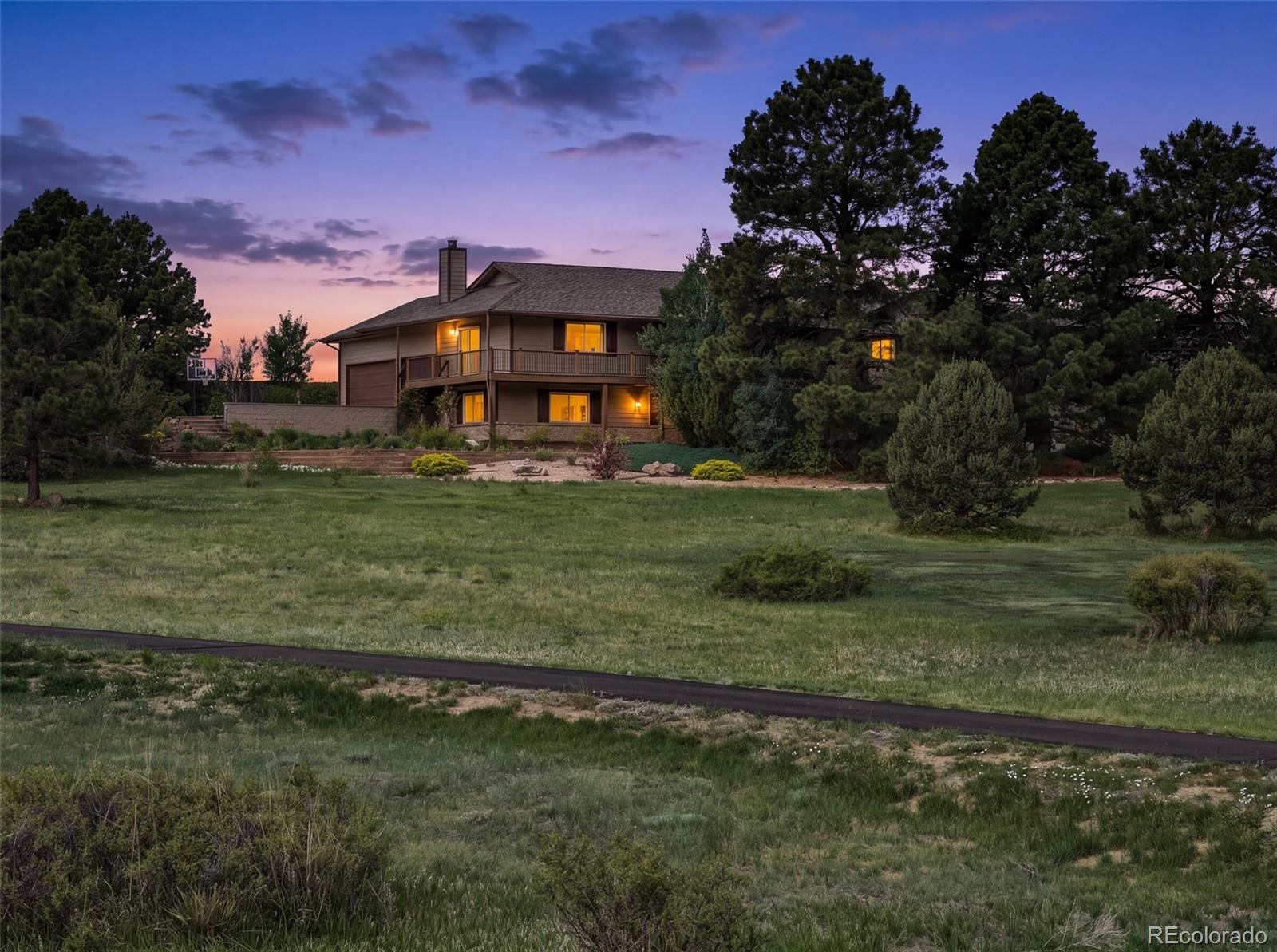 6795 E Lookout Drive