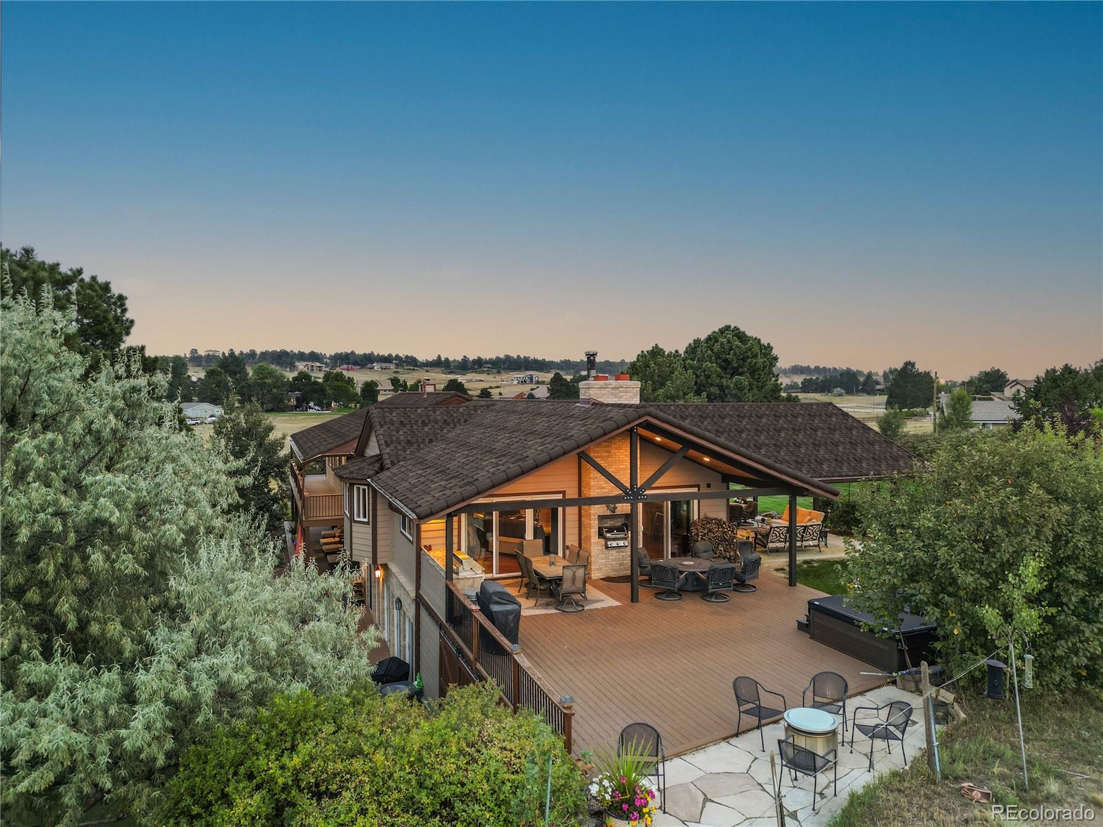 6795 E Lookout Drive