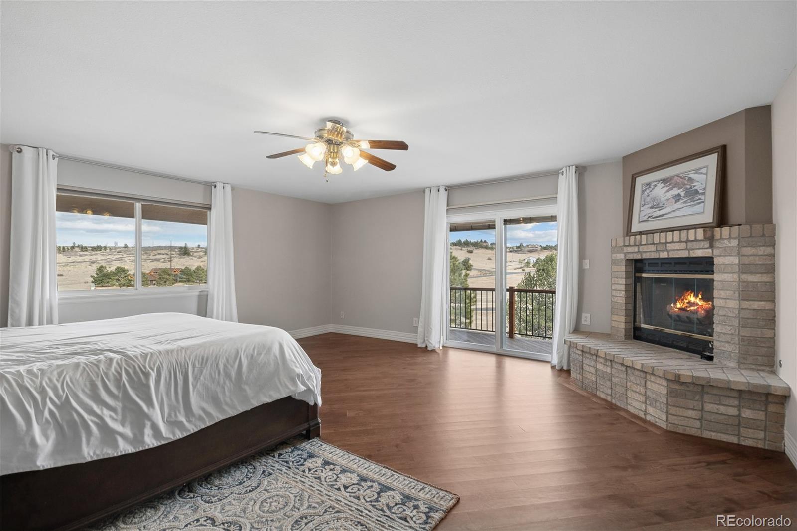 6795 E Lookout Drive