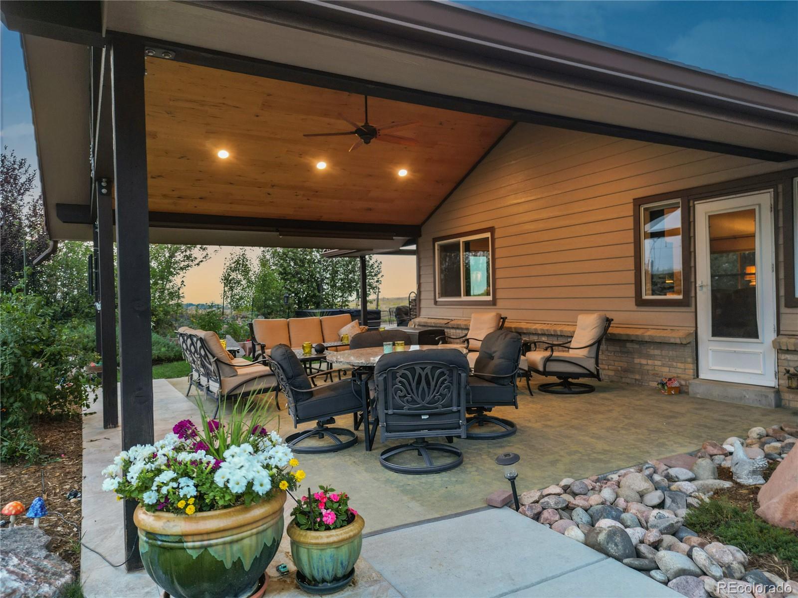 6795 E Lookout Drive