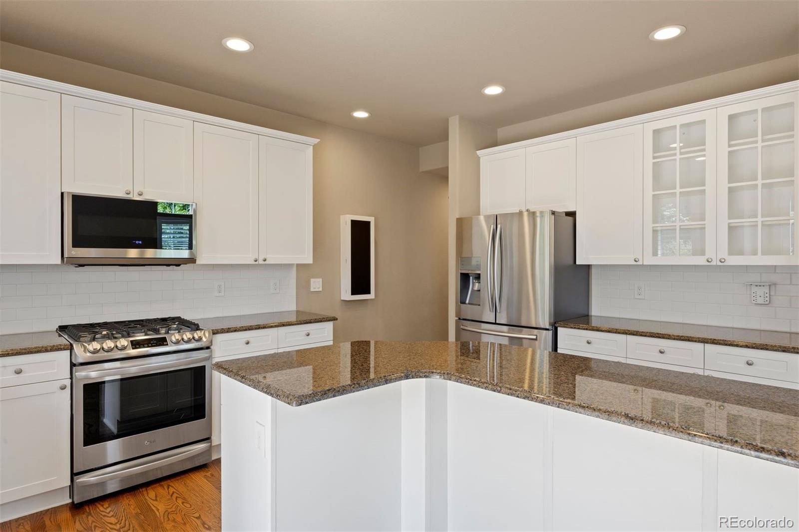 5704 Jasper Pointe Circle