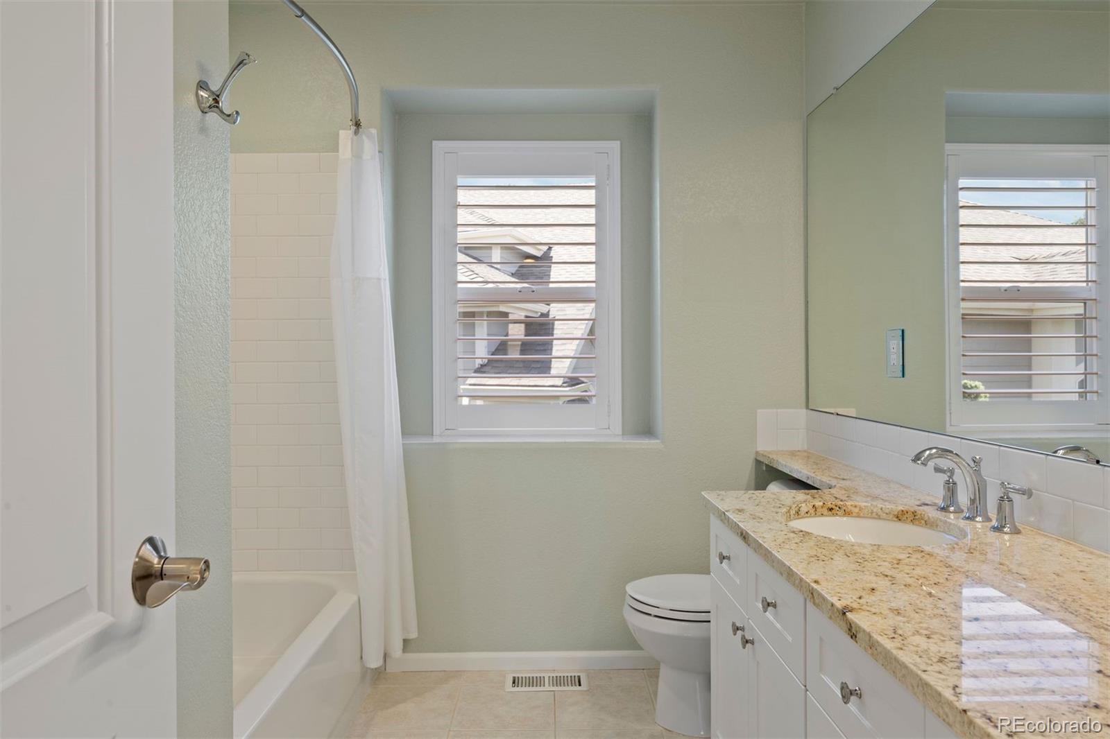 5704 Jasper Pointe Circle