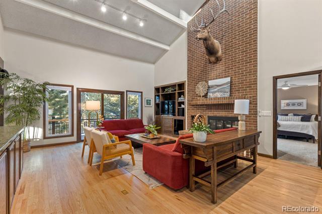 9673 Huggins Court