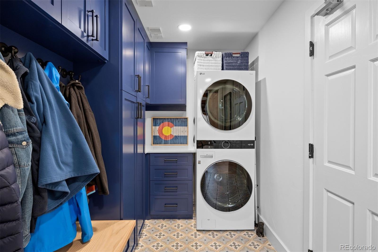 306 Castle Pines Drive S