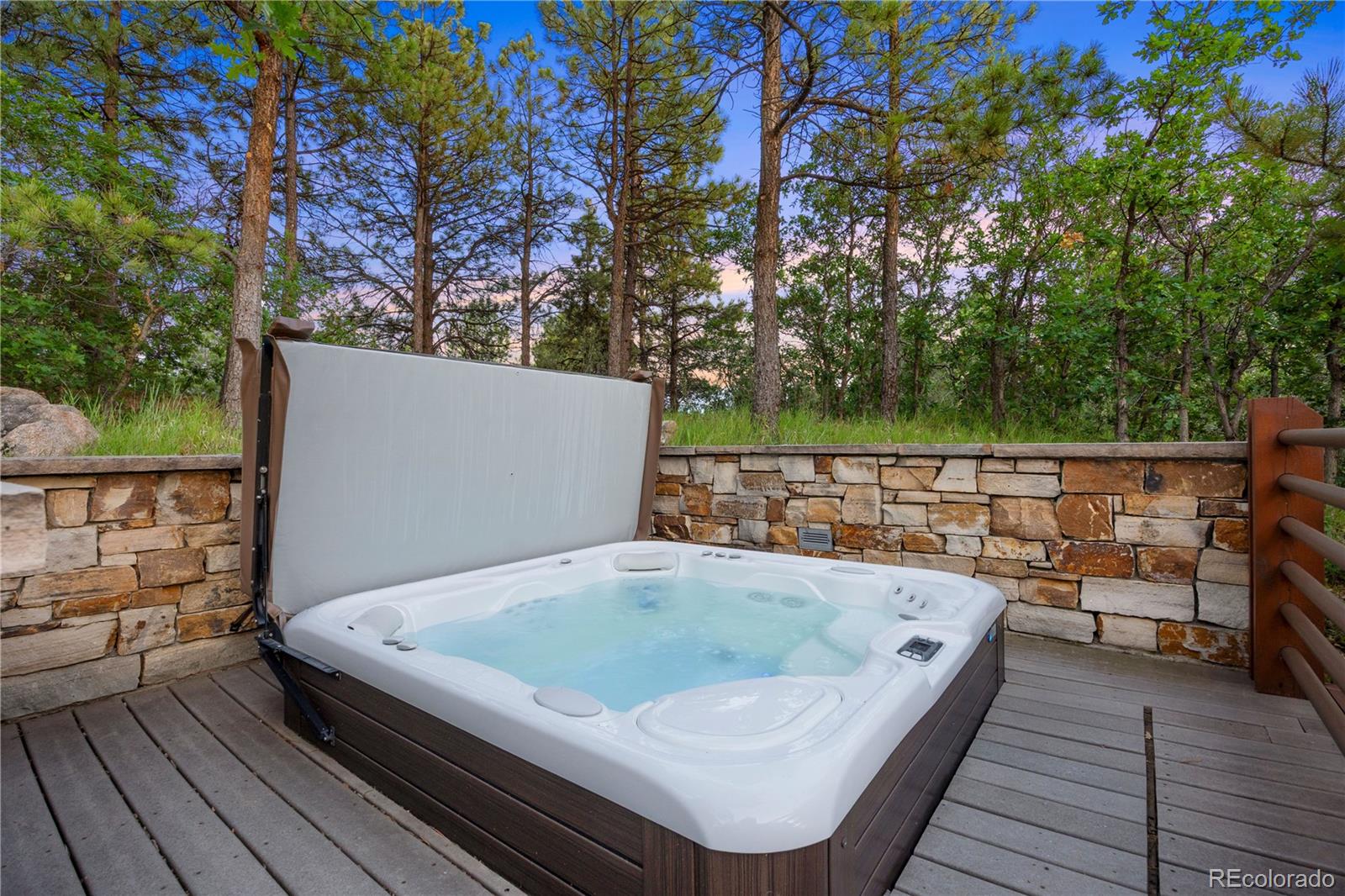 306 Castle Pines Drive S