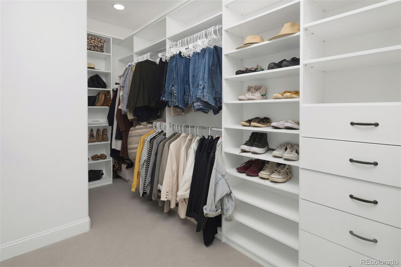 6288 N Dallas Street