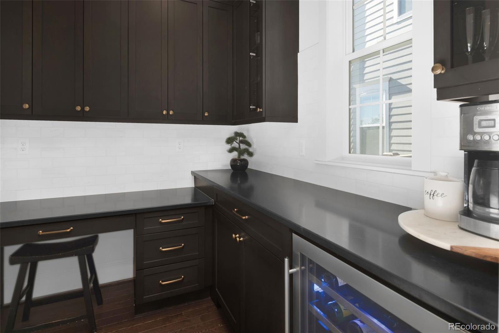 6288 N Dallas Street