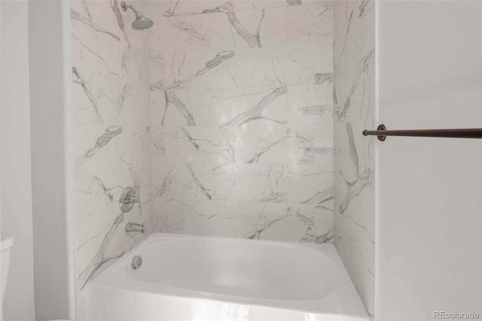 6288 N Dallas Street