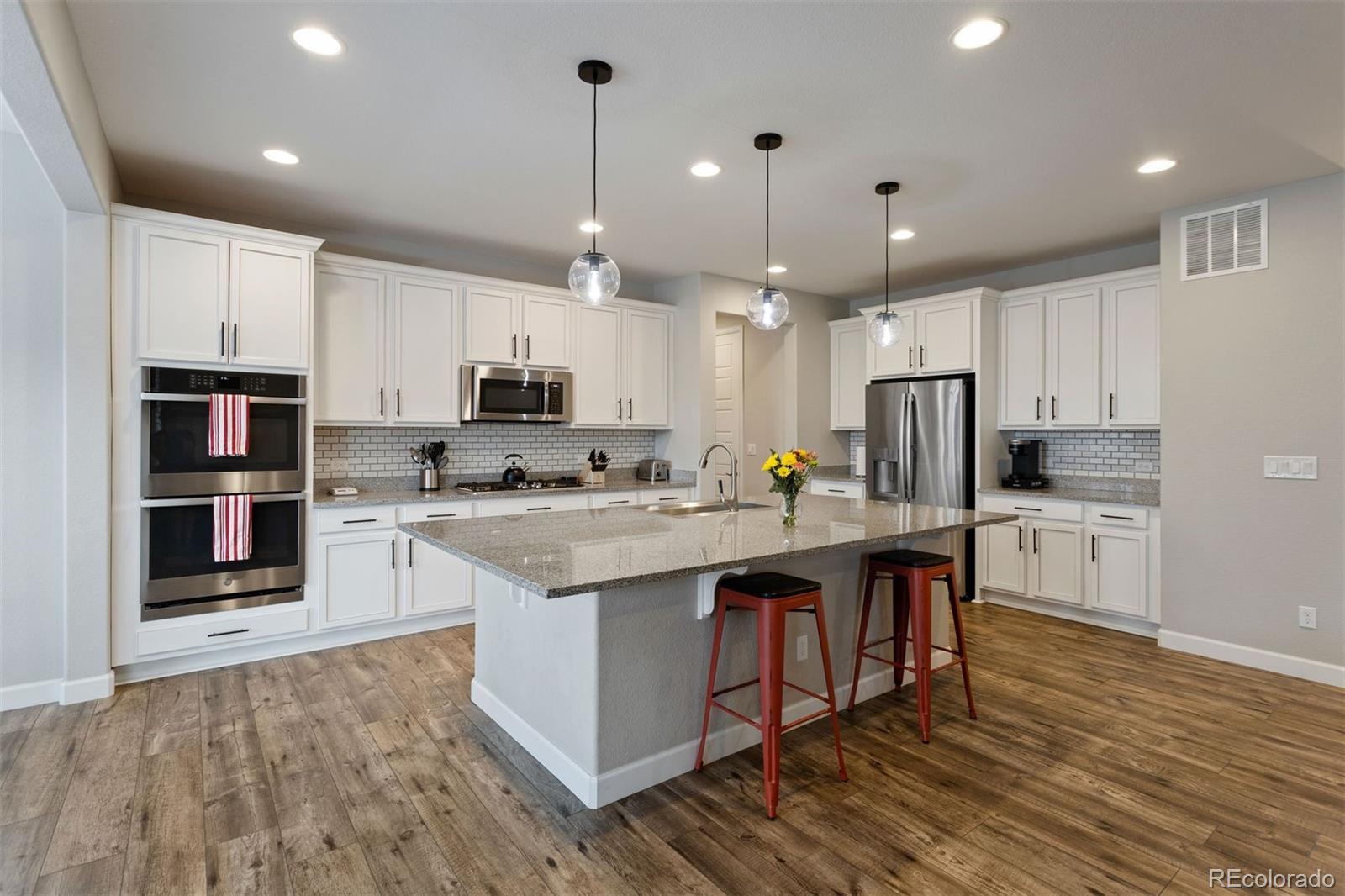 3702 White Rose Loop