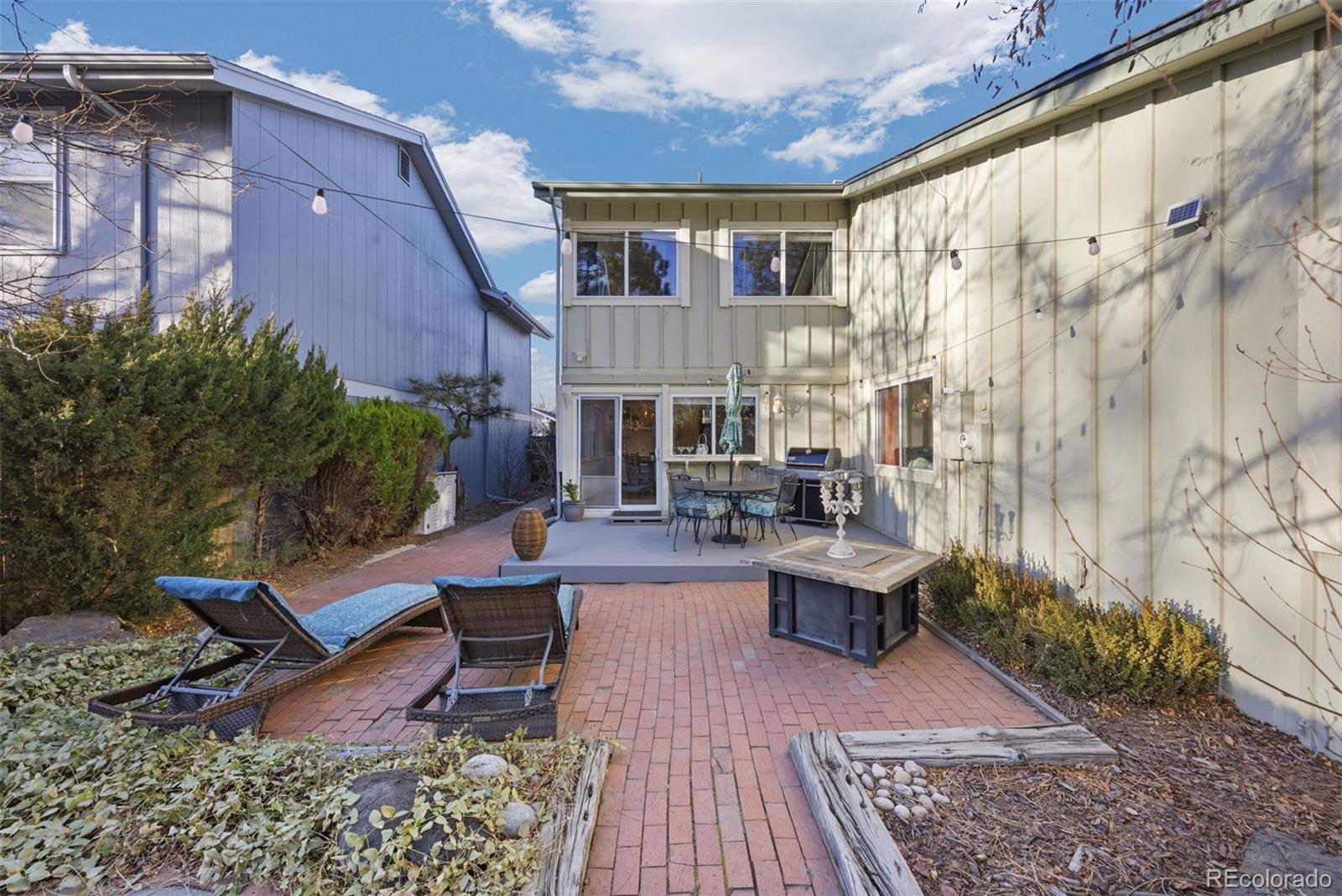 12135 E Amherst Circle