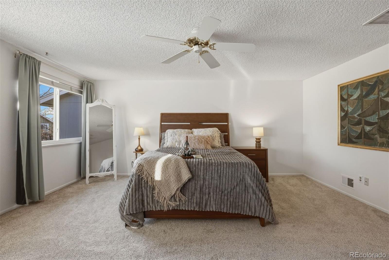 12135 E Amherst Circle