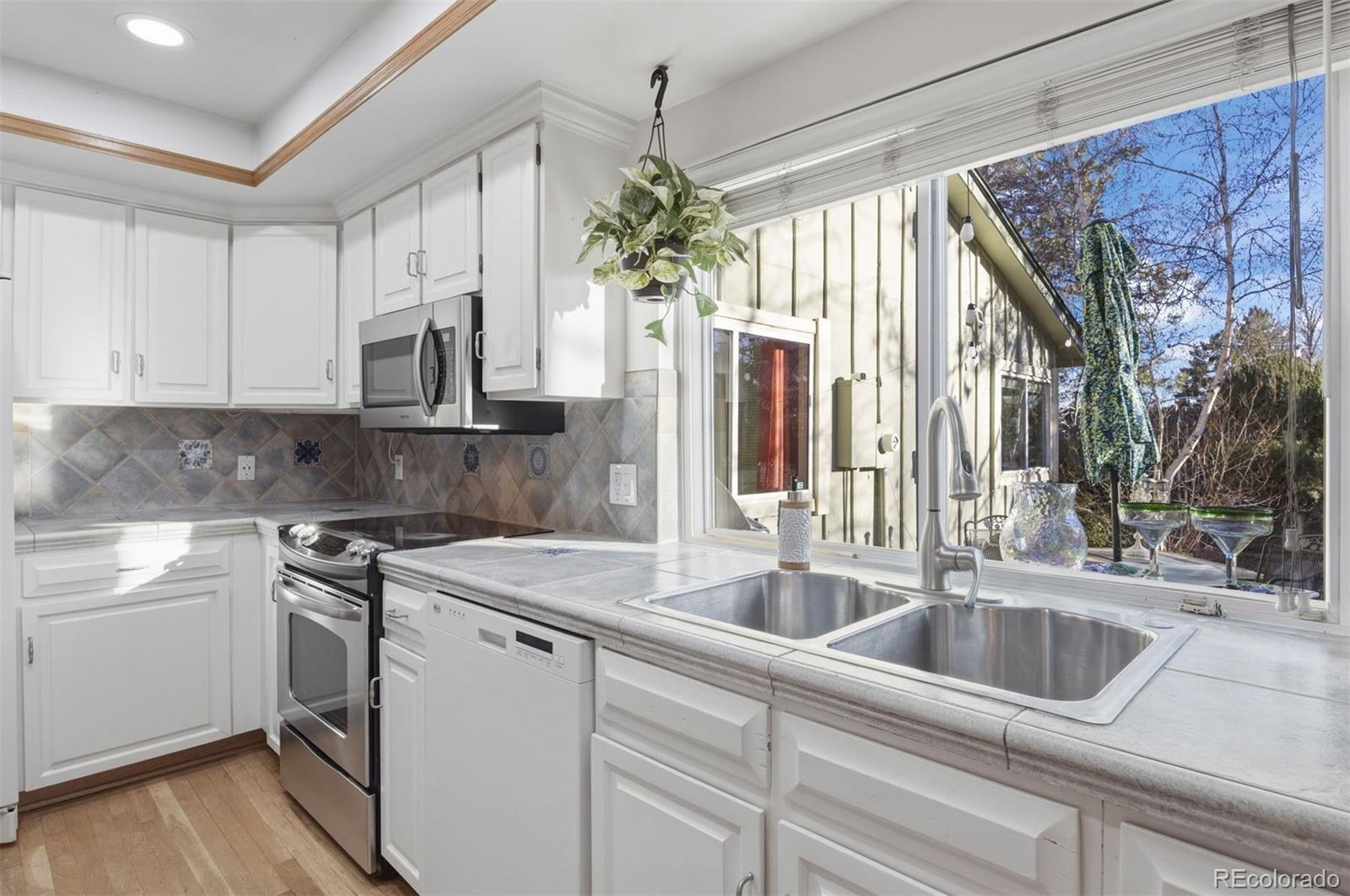 12135 E Amherst Circle