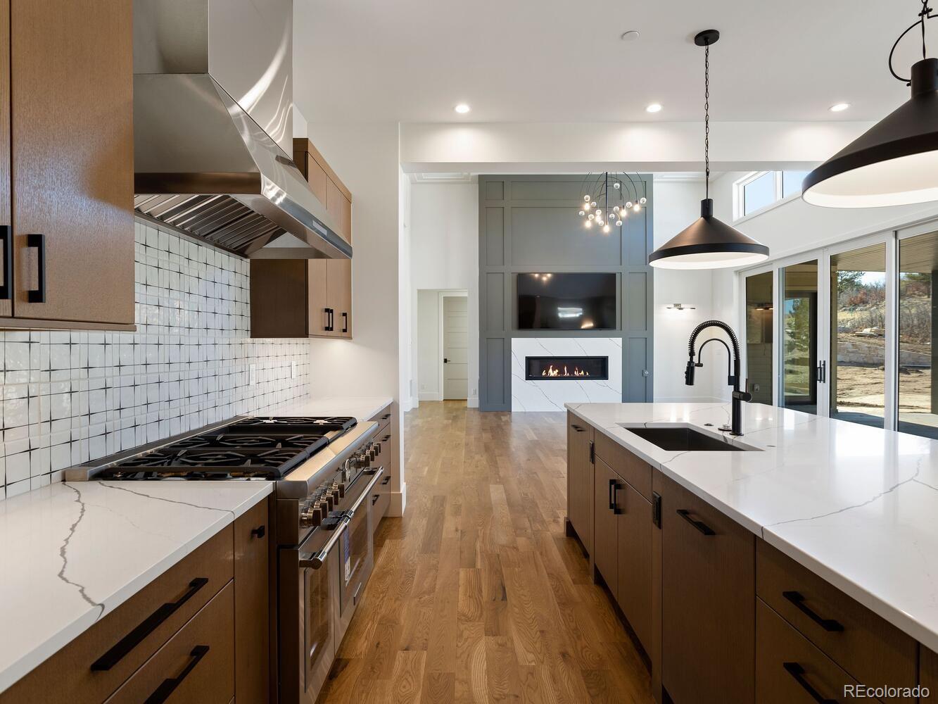 6199 Oxford Peak Lane