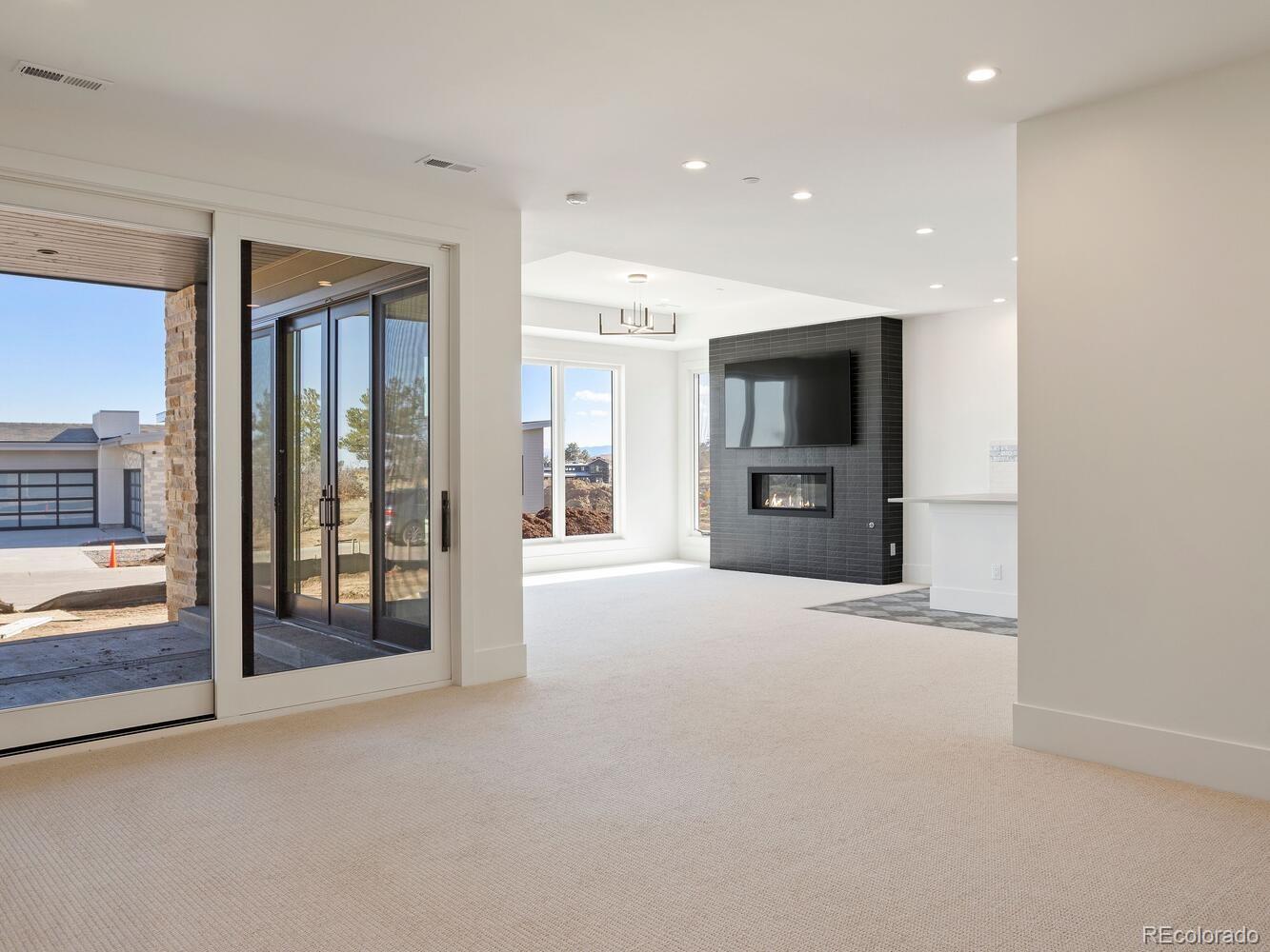 6199 Oxford Peak Lane