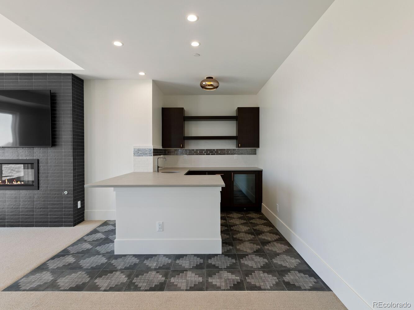 6199 Oxford Peak Lane