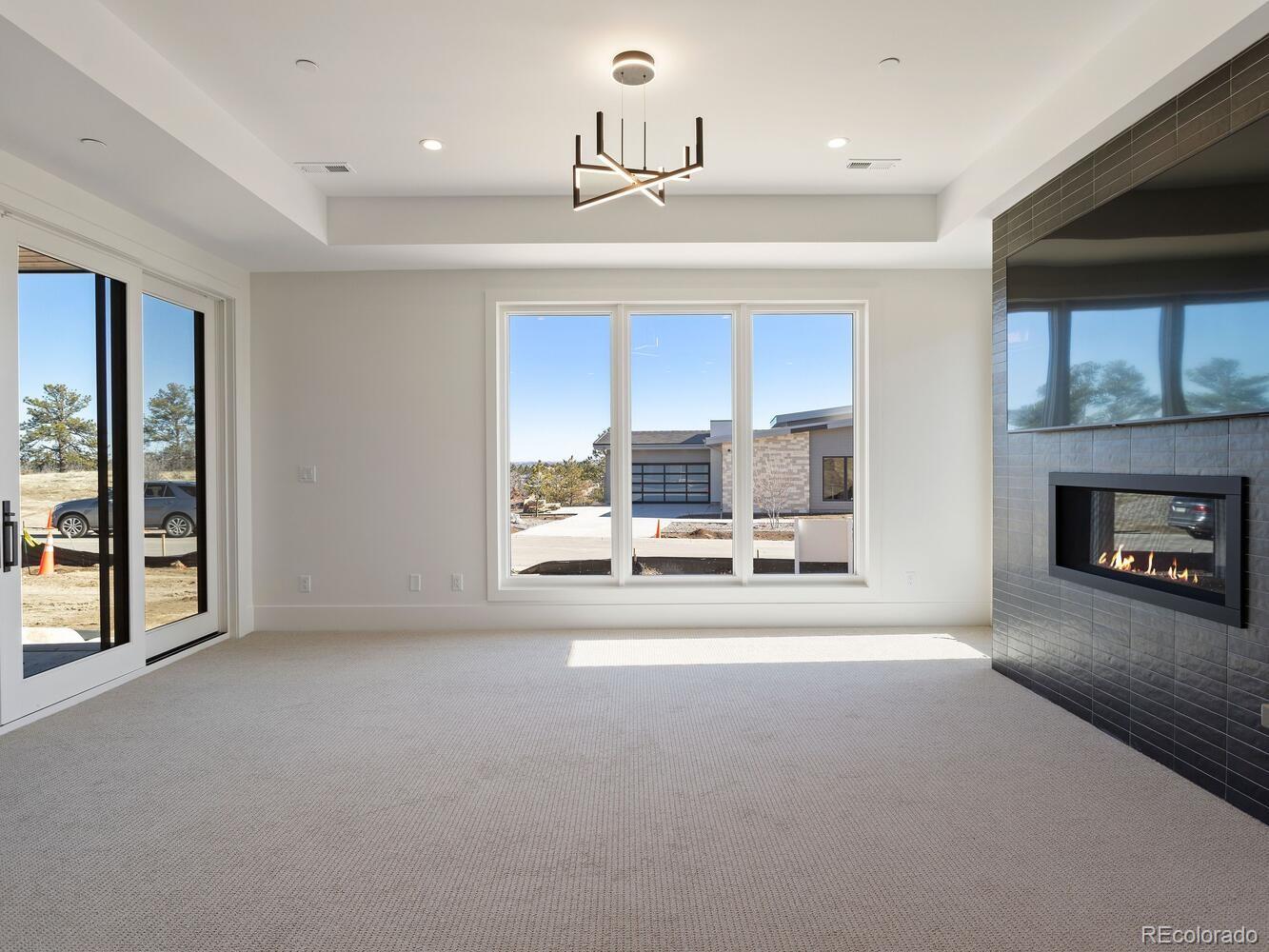 6199 Oxford Peak Lane