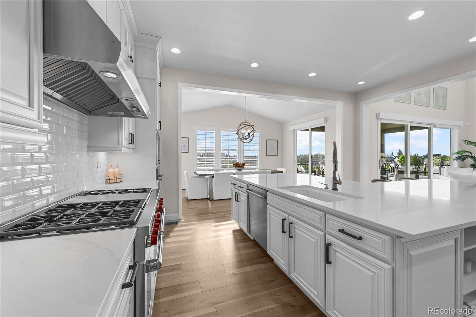 5625 Heritage Oak Drive