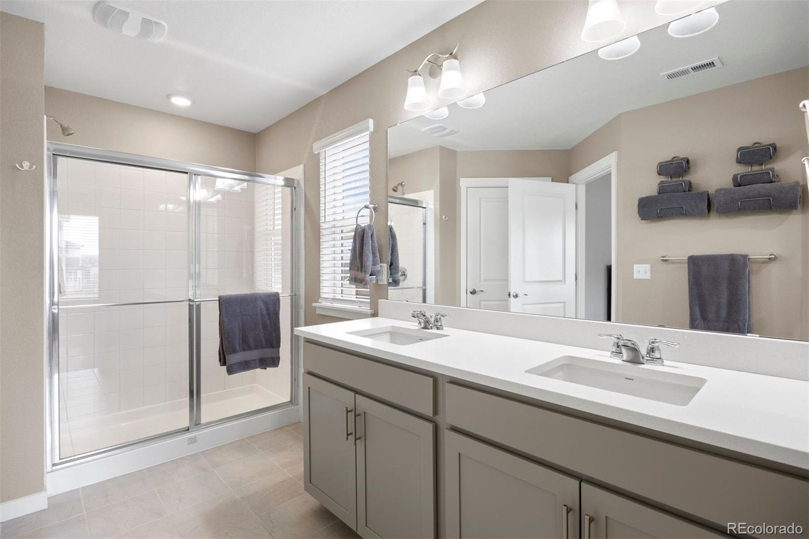 14100 Shasta Daisy Street